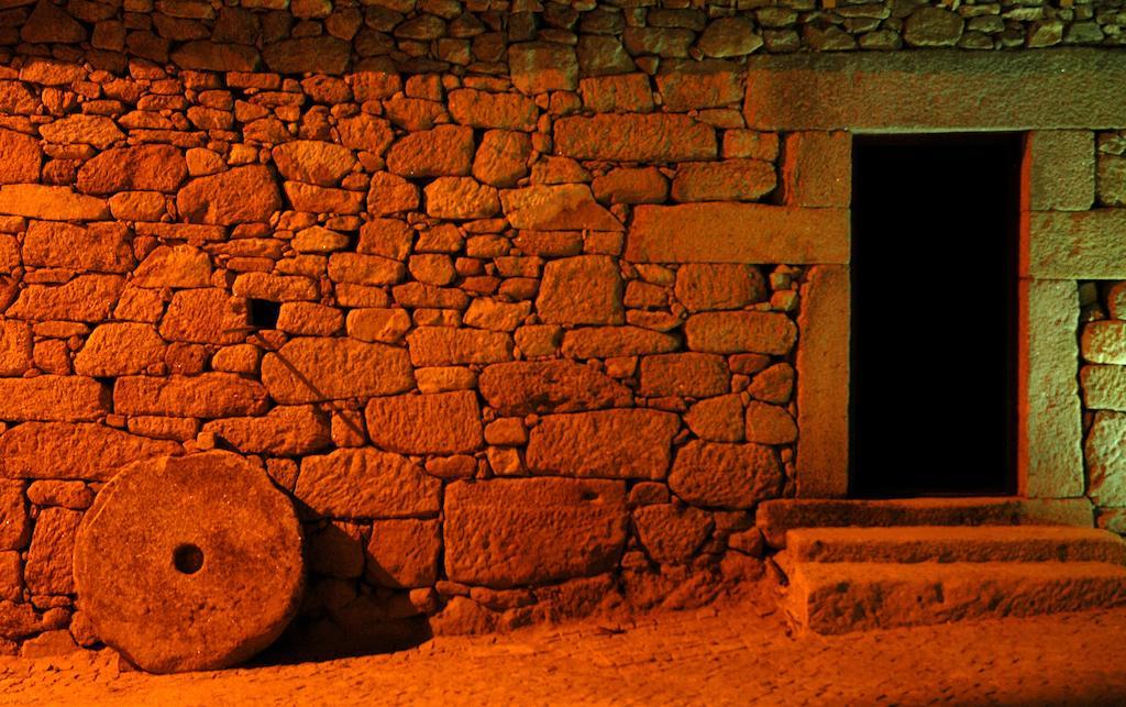 Casa Dos Lagares De Vara E Pedra Vila Flor Esterno foto